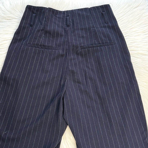 H&M Navy Pinstripe Pleated Trousers - Picture 5 of 5